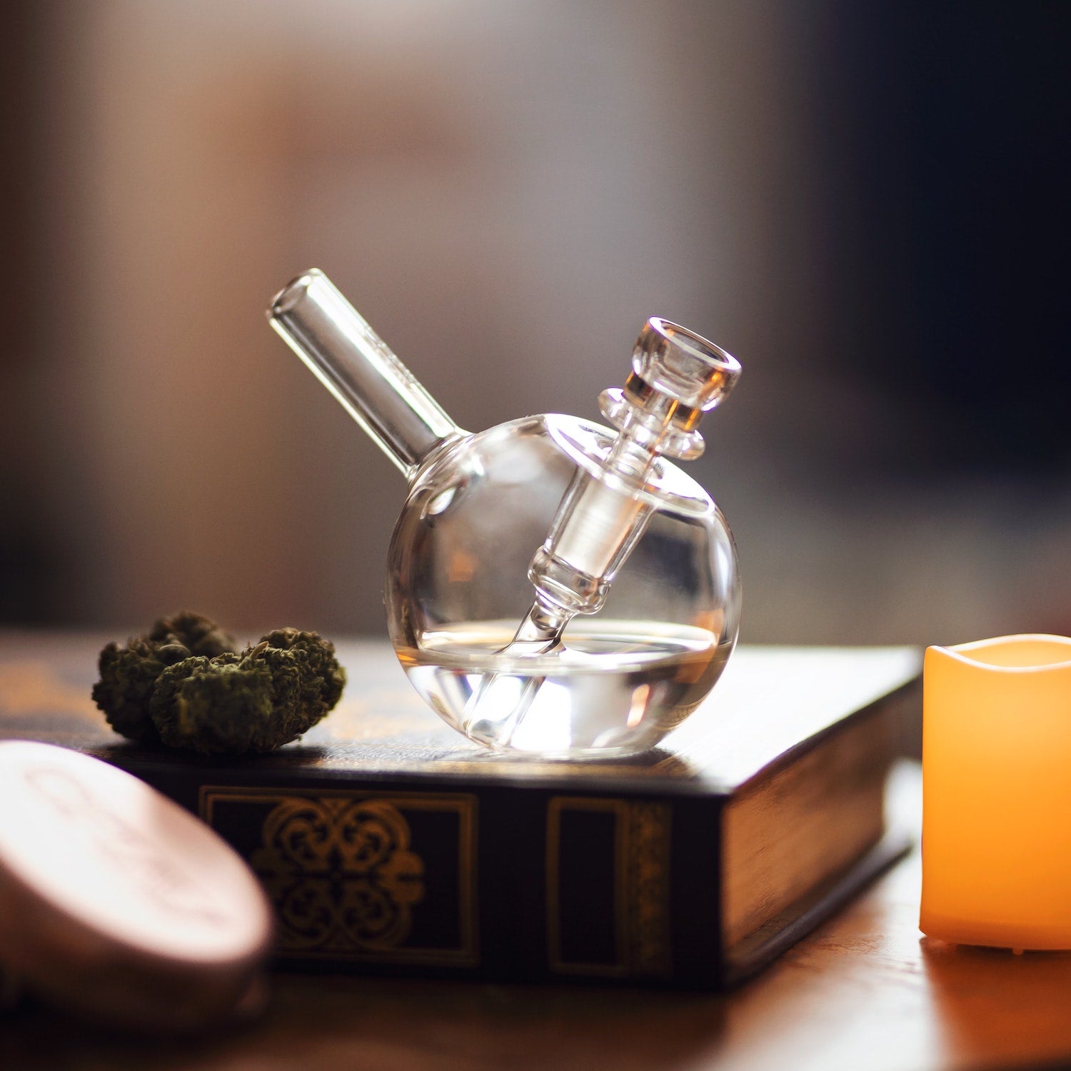 How do Bongs work